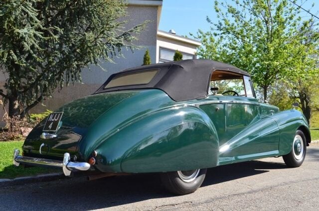 Bentley-R-Type-1953-Drophead-Coupe-3
