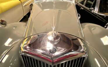Bentley-Saloon-1952-Gray-12