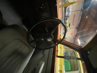 Bentley-Saloon-1952-Gray-15
