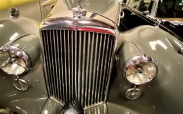 Bentley-Saloon-1952-Gray-3