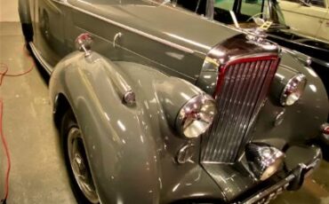Bentley-Saloon-1952-Gray-4