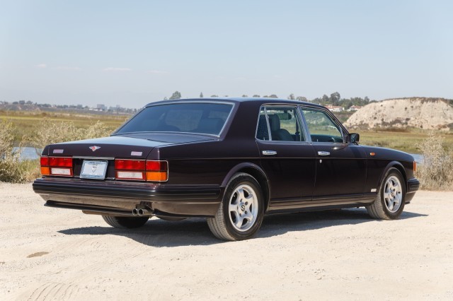 Bentley-Turbo-R-1996-Sedan-2