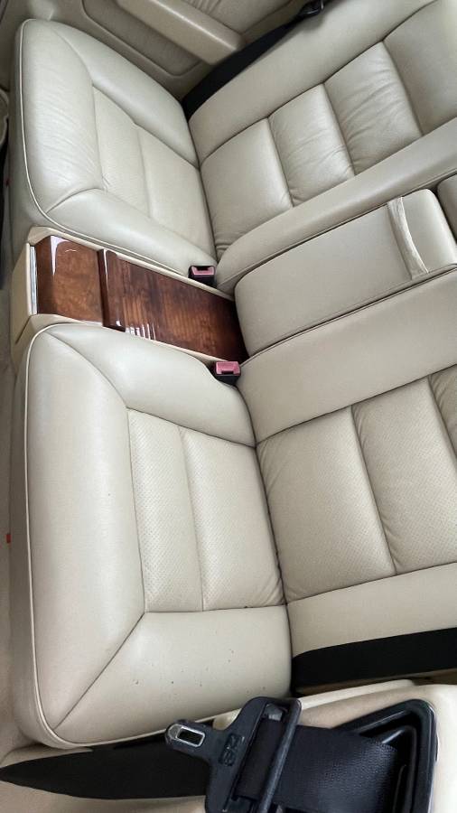 Benz-300ce-1991-brown-13