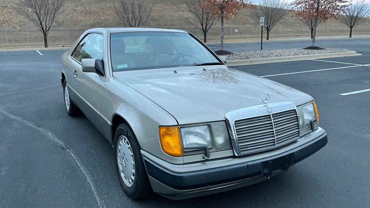 Benz-300ce-1991-brown-2