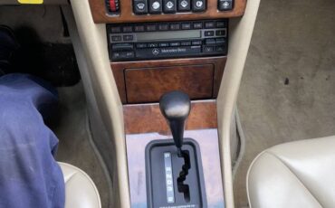 Benz-300ce-1991-brown-23