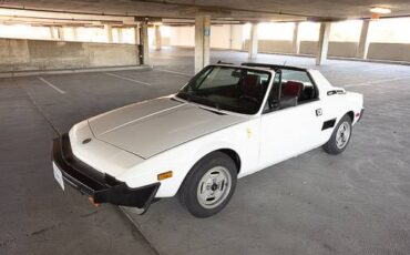 Bertone-x19-1987-white-11