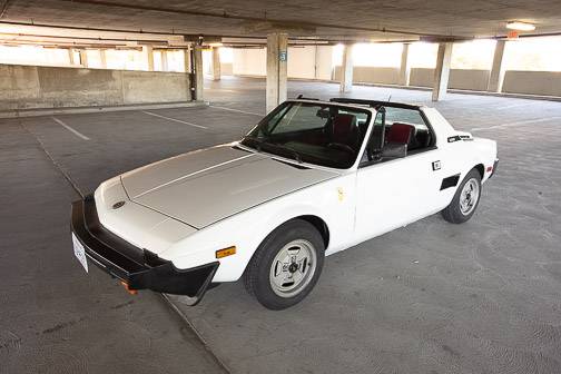 Bertone-x19-1987-white-11