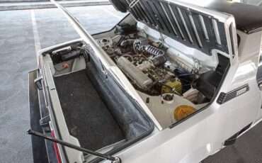 Bertone-x19-1987-white-18