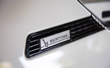 Bertone-x19-1987-white-21