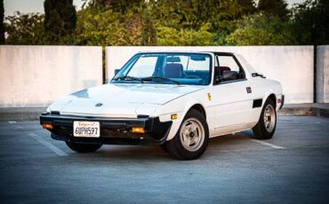 Bertone-x19-1987-white