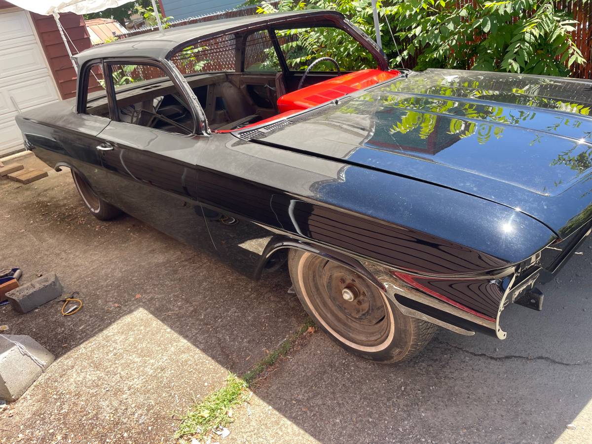 Biscayne-1961-black