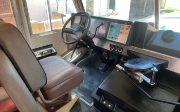 Blue-bird-school-bus-diesel-1992-yellow-13