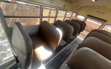 Blue-bird-school-bus-diesel-1992-yellow-15
