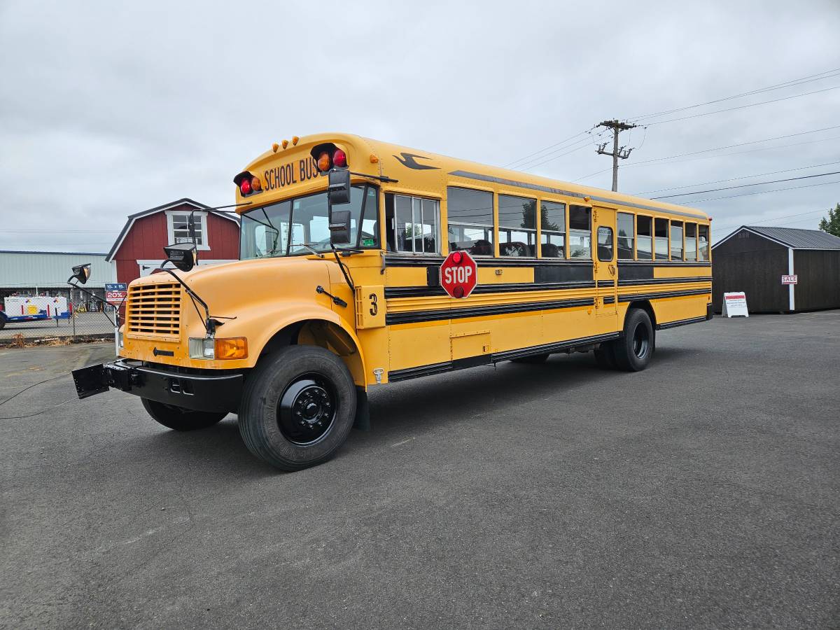 Bluebird-bus-diesel-1993-1