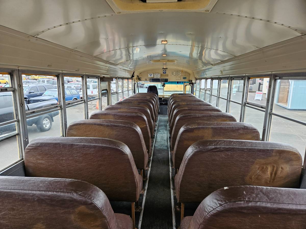 Bluebird-bus-diesel-1993-17