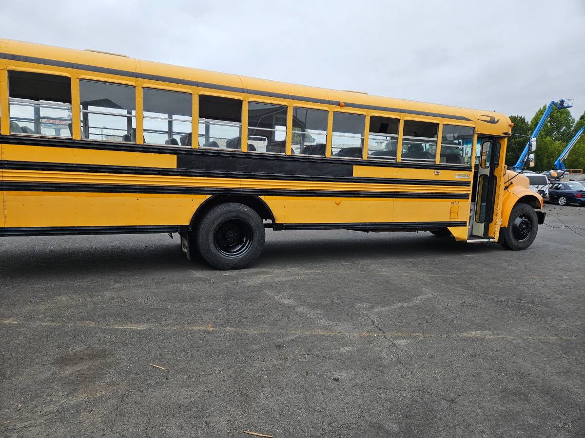 Bluebird-bus-diesel-1993-7
