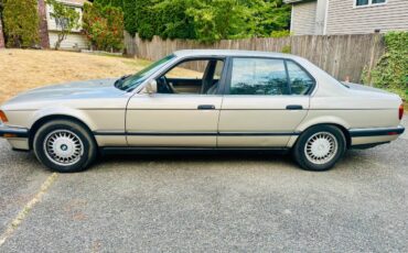 Bmw-1988-brown-3