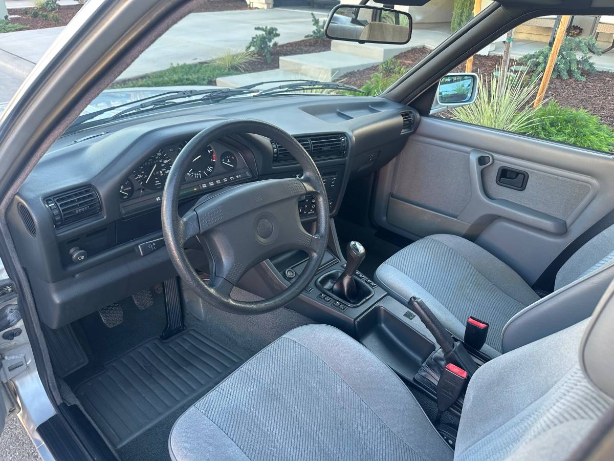 Bmw-318i-1991-5