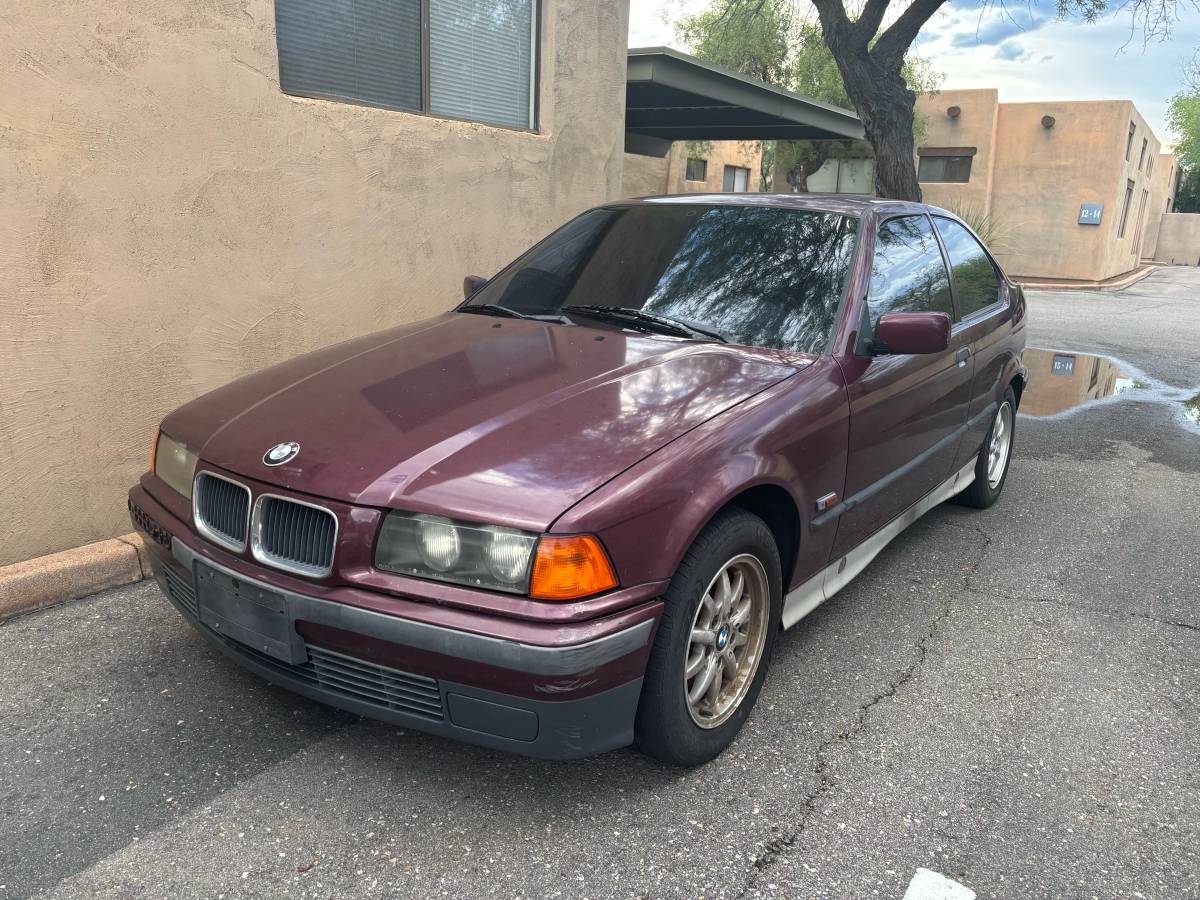 Bmw-318ti-1995-red-5