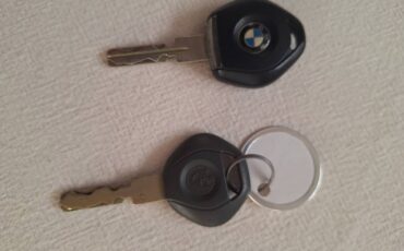 Bmw-318ti-1995-white-11