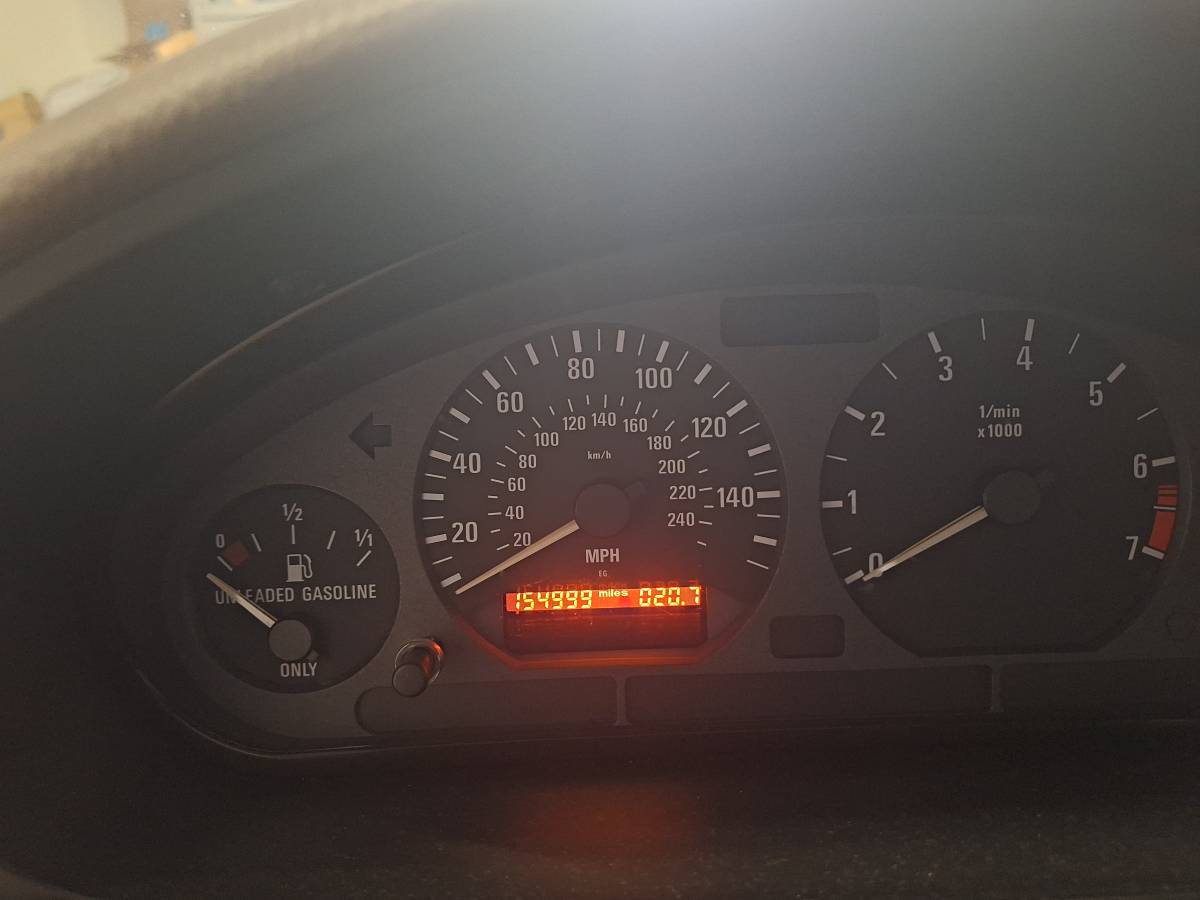 Bmw-318ti-1995-white-3