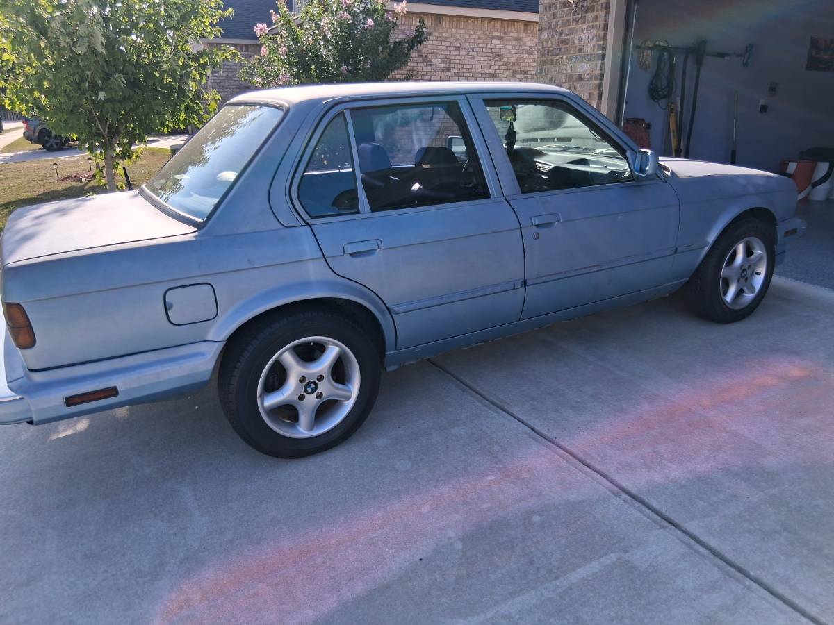 Bmw-325-1987-blue-1