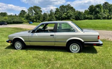 Bmw-325e-1985-silver-1