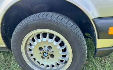 Bmw-325e-1985-silver-16