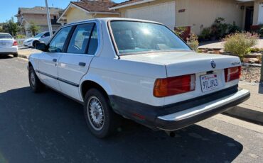 Bmw-325e-1986-white-4