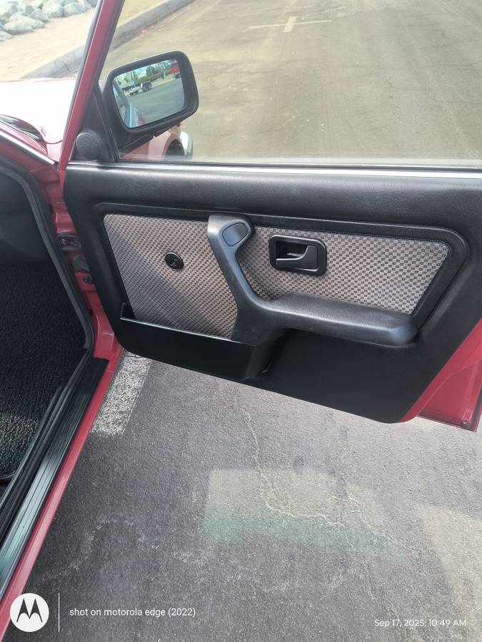 Bmw-325e-euro-spec-1985-custom-15