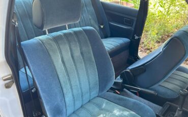 Bmw-325i-1983-Alpine-white-Blue-23