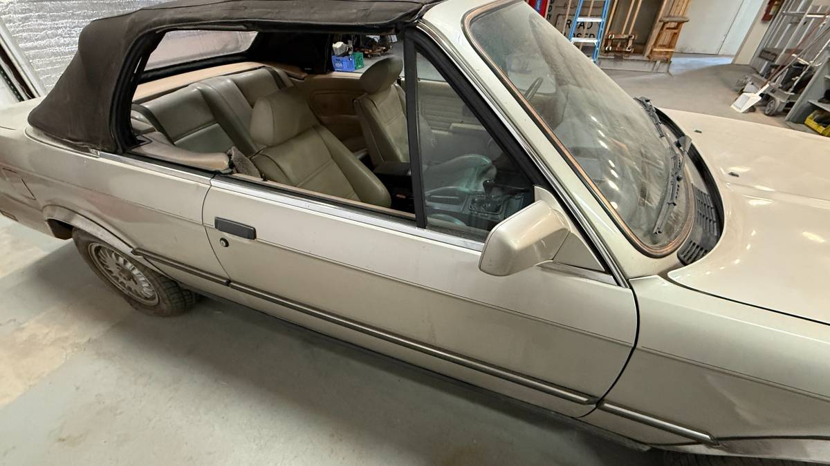 Bmw-325i-1988-1