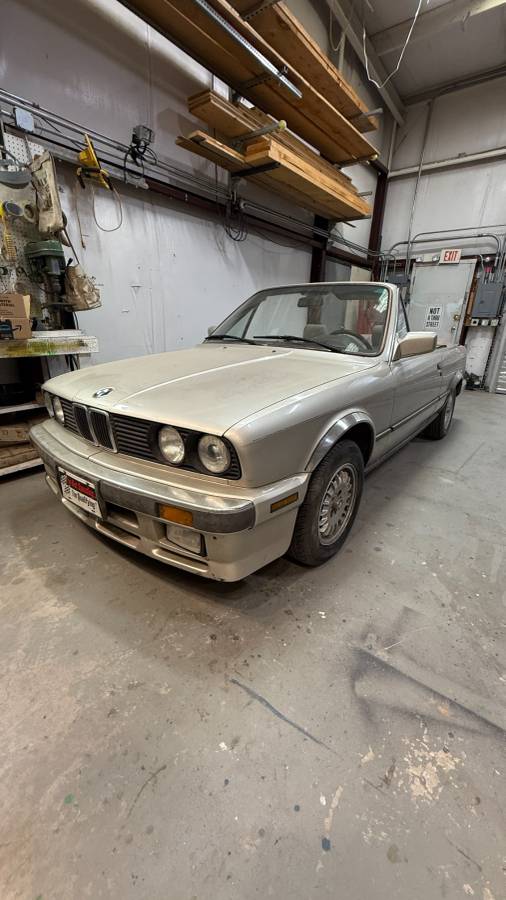 Bmw-325i-1988-4
