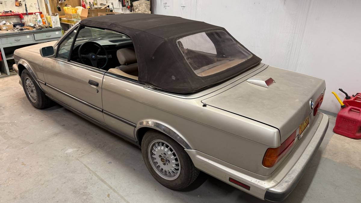 Bmw-325i-1988-8