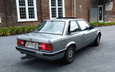 Bmw-325i-1989-silver-6