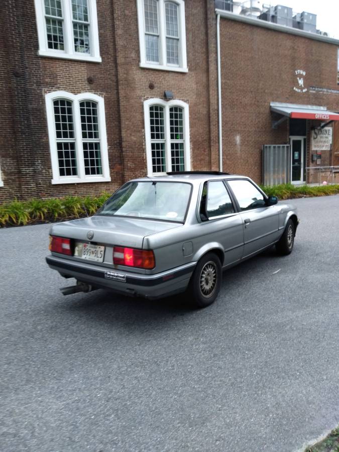 Bmw-325i-1989-silver-6