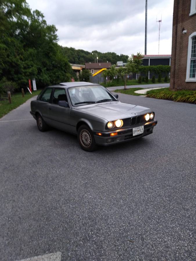 Bmw-325i-1989-silver-7