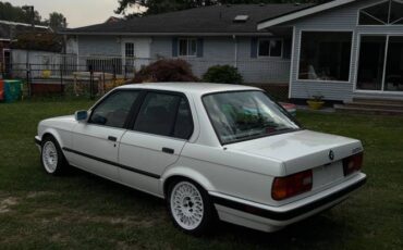 Bmw-325i-1990-white-13