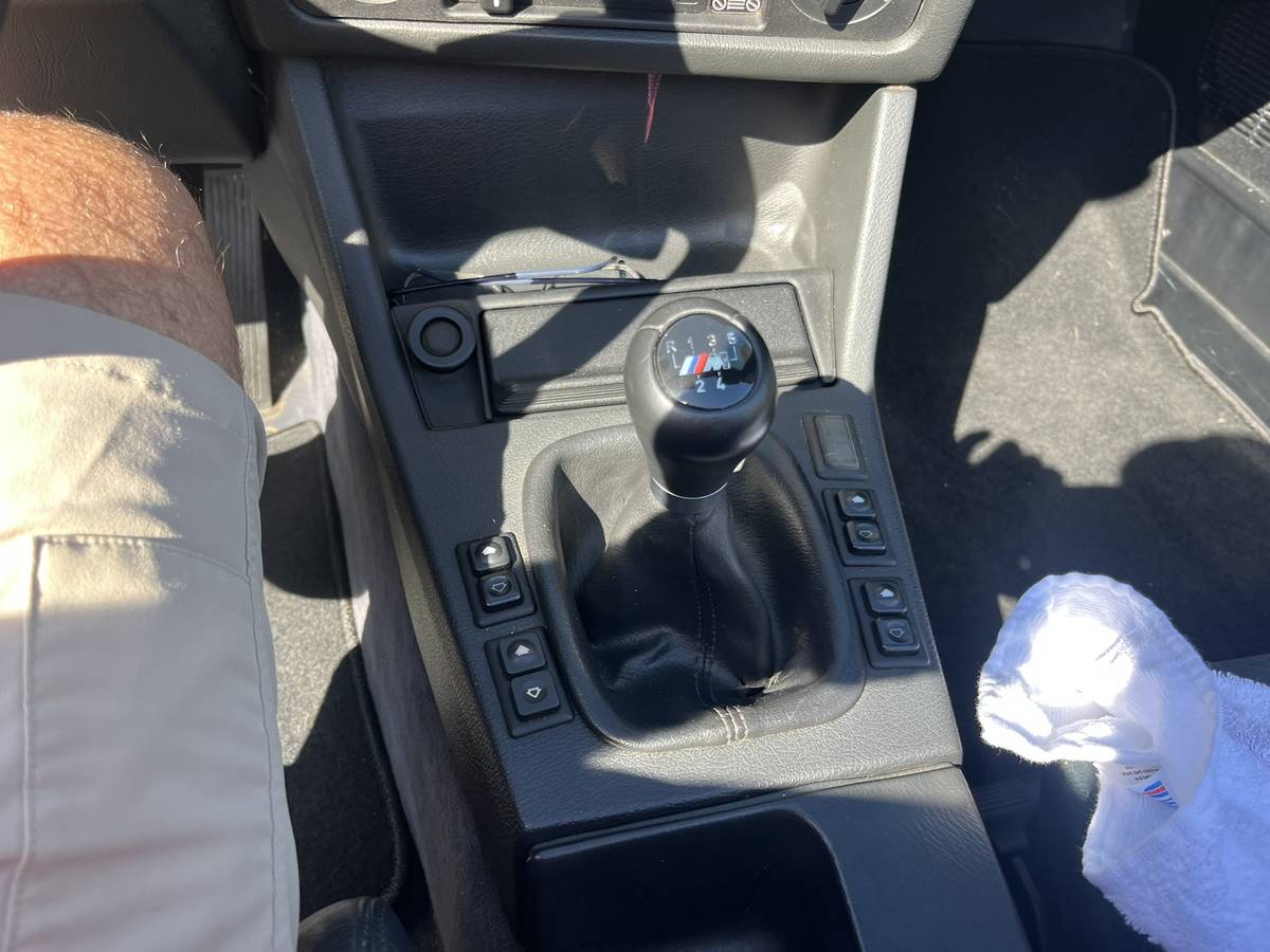 Bmw-325i-1991-4