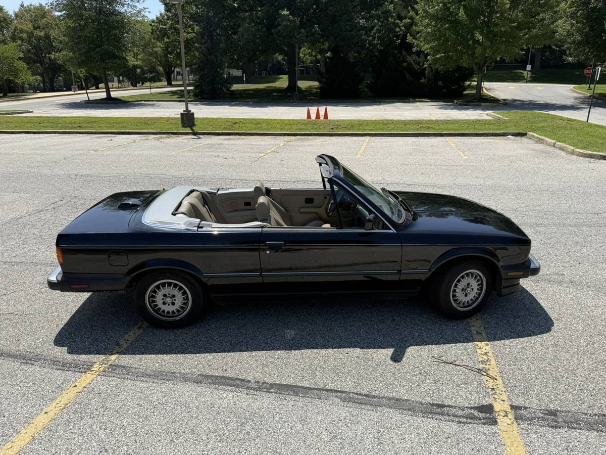 Bmw-325i-convertible-1987-black-5