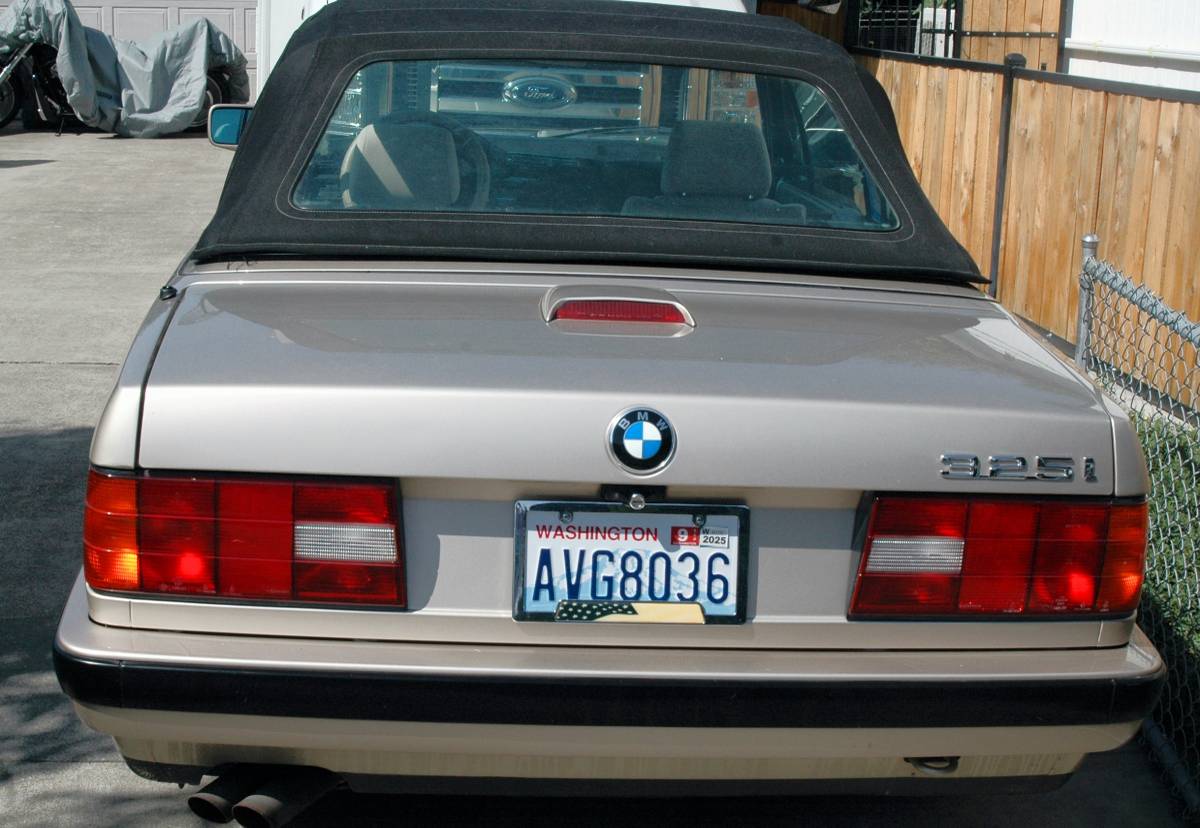 Bmw-325i-convertible-1991