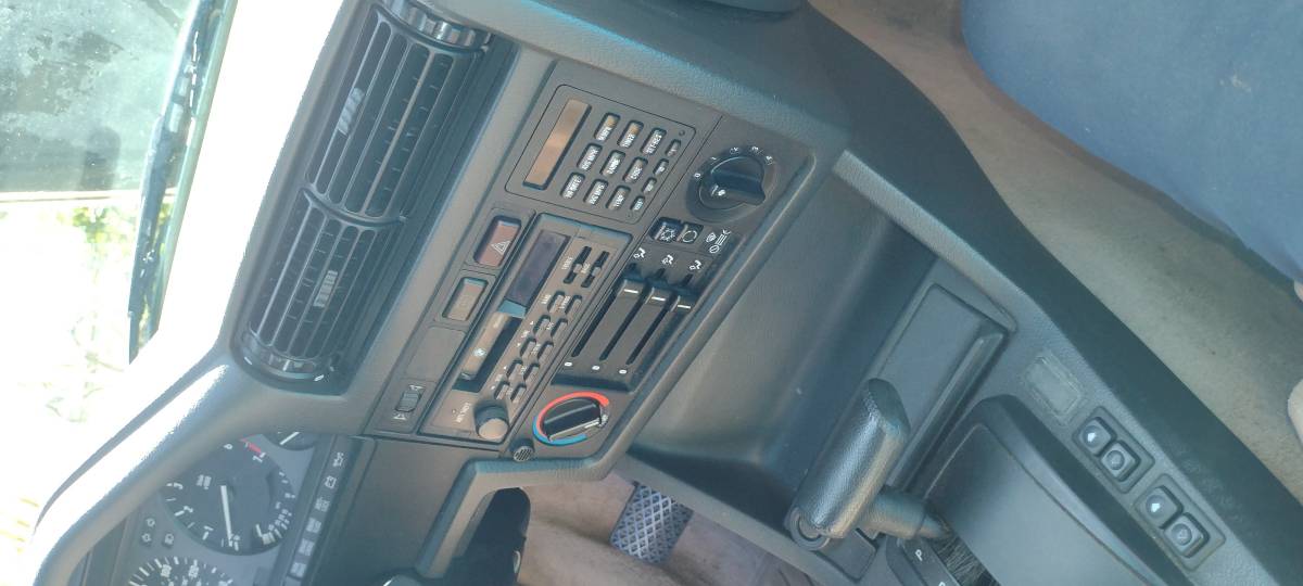 Bmw-325ic-1988-8