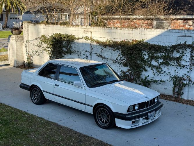 Bmw-325is-1987-13