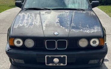 Bmw-525i-1990-black-2