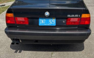 Bmw-525i-1990-black