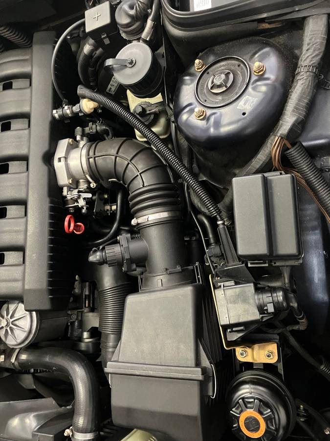 Bmw-525i-1994-blue-2