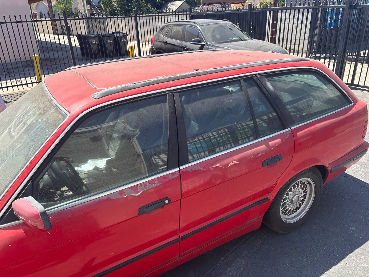 Bmw-525i-1995-red-4