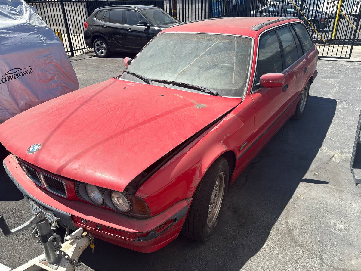 Bmw-525i-1995-red-5
