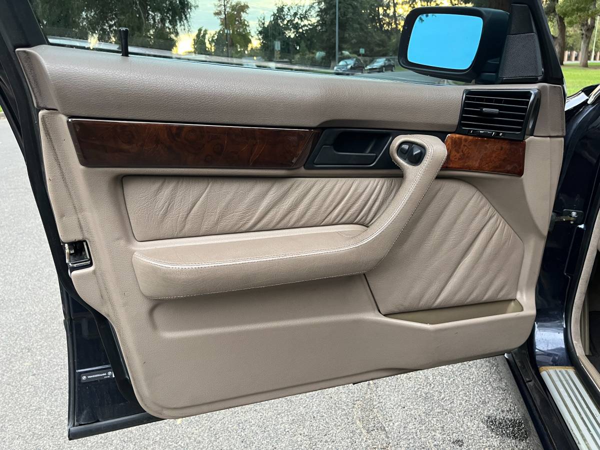 Bmw-540i-1995-blue-2