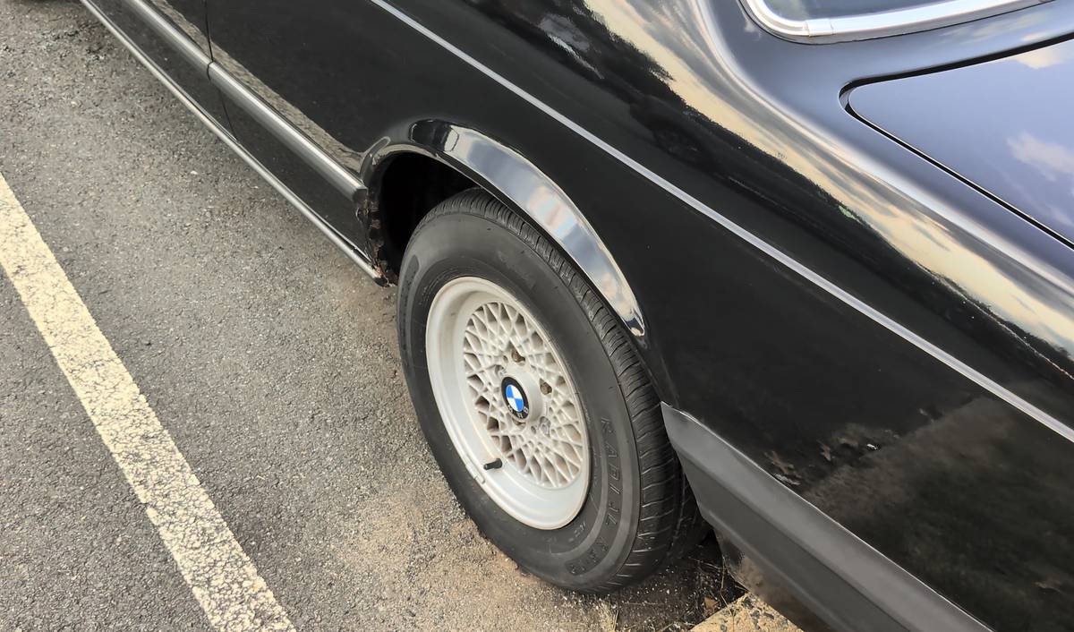 Bmw-633-csi-1981-black-20
